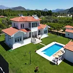 Luxury With Private Pool And Large Garden In Dalyan Ortaca (Mugla)