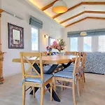 Villa Luxury With Private Pool And Large Garden In Dalyan *