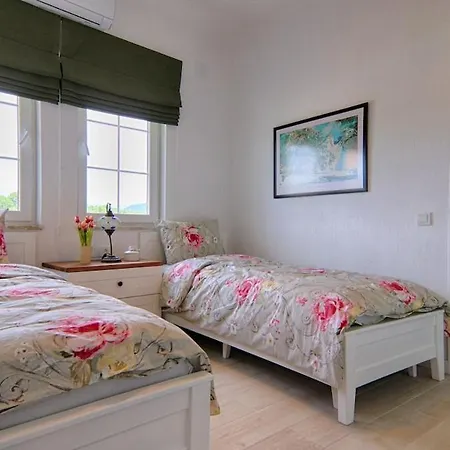 Luxury With Private Pool And Large Garden In Dalyan