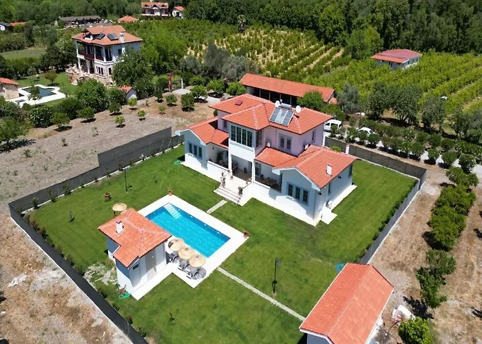 Luxury With Private Pool And Large Garden In Dalyan Villa *