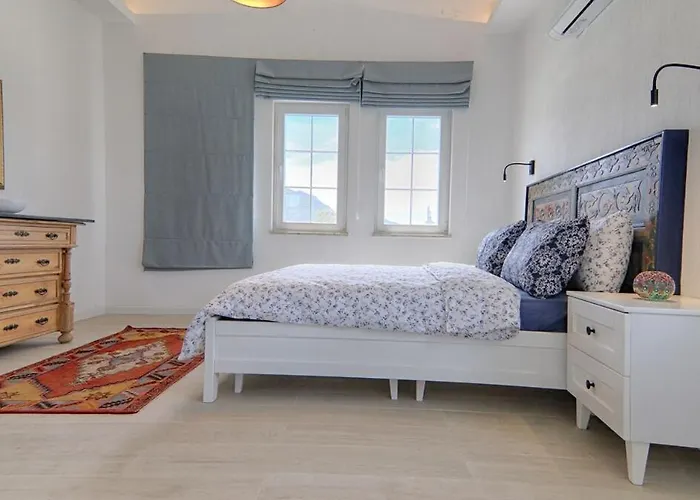 Villa Luxury With Private Pool And Large Garden In Dalyan